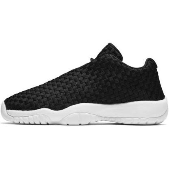 jordan aj future low black